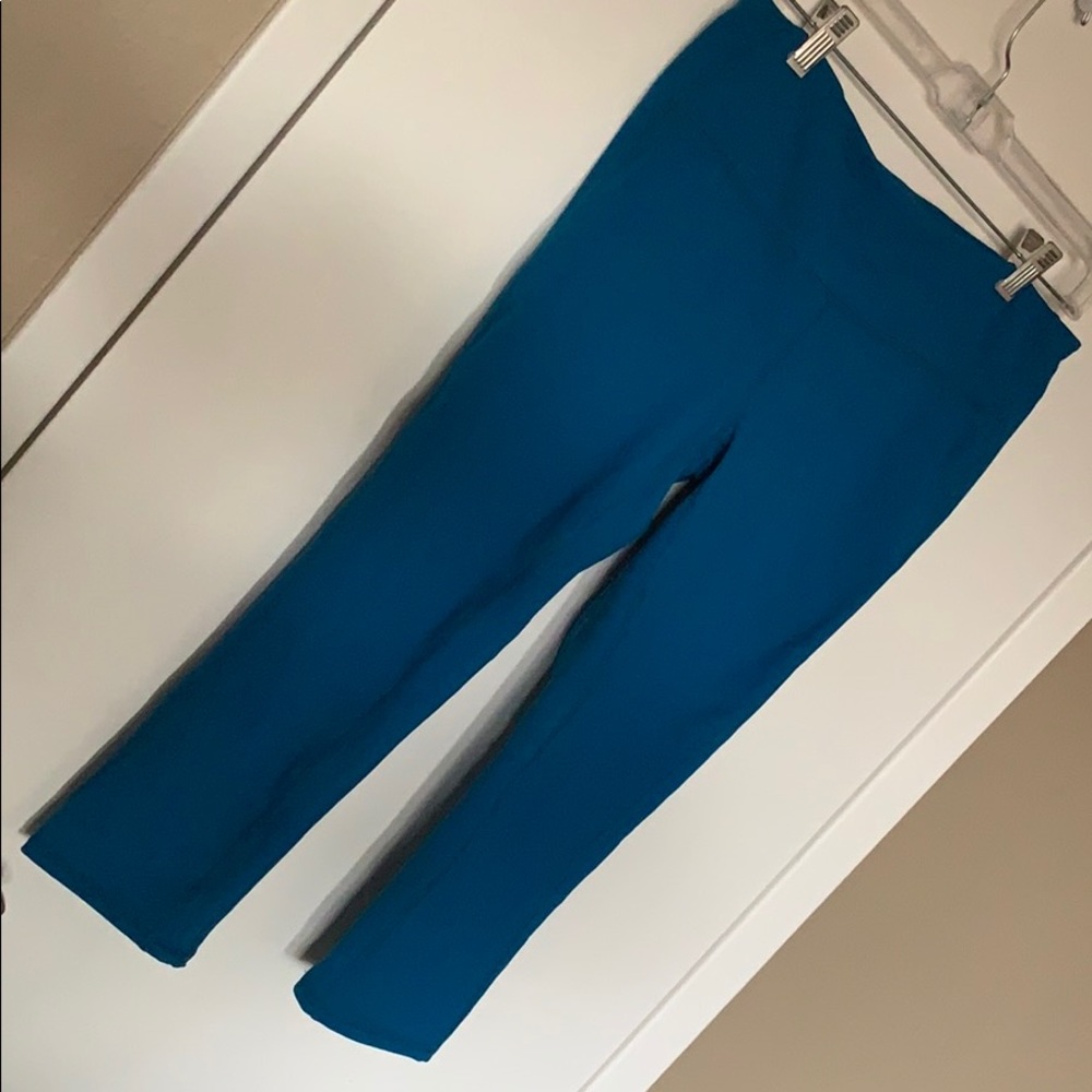 Capri Workout Pants